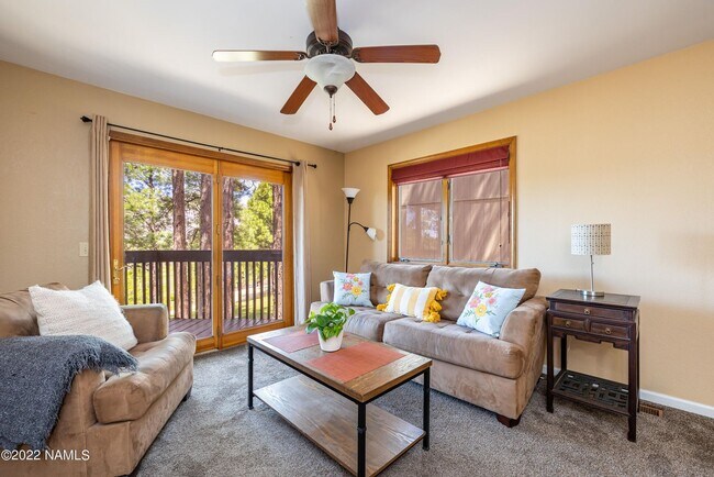 Foto del edificio - 2605 N Pinon Ridge Dr