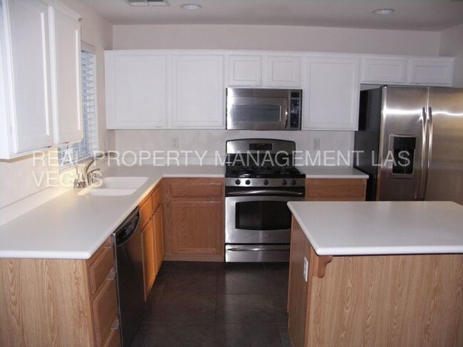 Foto del edificio - 1226 Little Boy Blue Ave