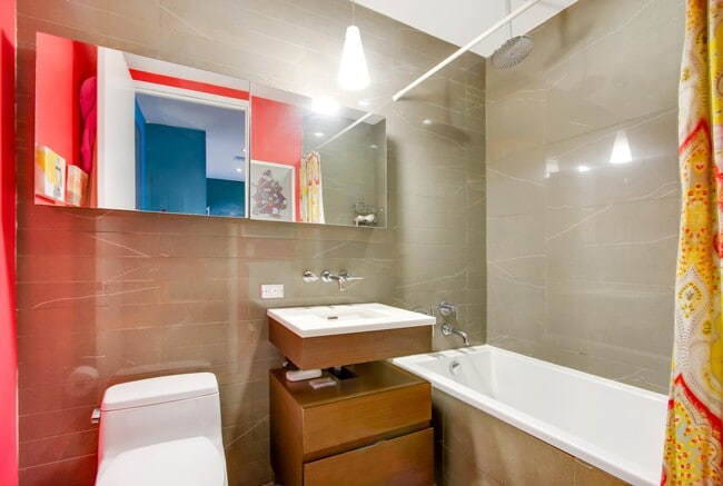 Building Photo - 80 Metropolitan Avenue