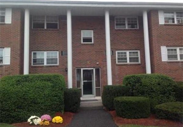 Building Photo - 39 Pleasant St