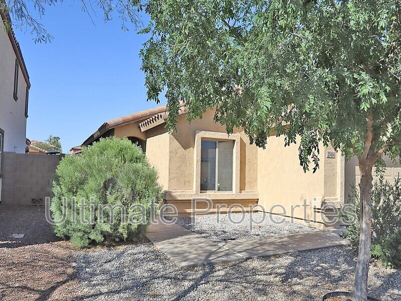 Foto del edificio - 25414 W Lincoln Ave
