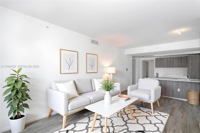 Foto del edificio - 801 S Miami Ave