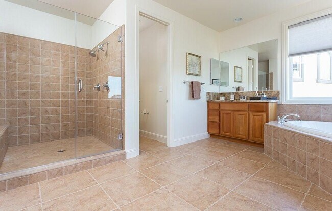 Master Bathroom - 15 Arundel Dr