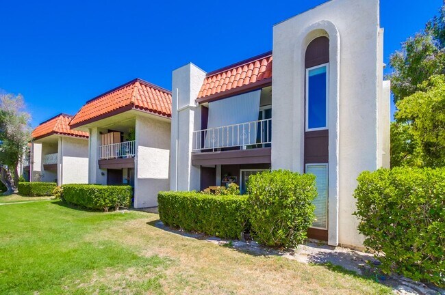 Foto del edificio - Modern Comfort and Scenic Views in San Carlos