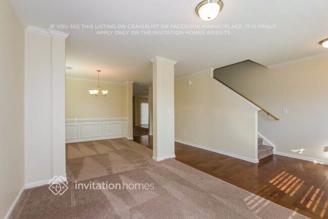 Building Photo - 9507 Pond Vista Court