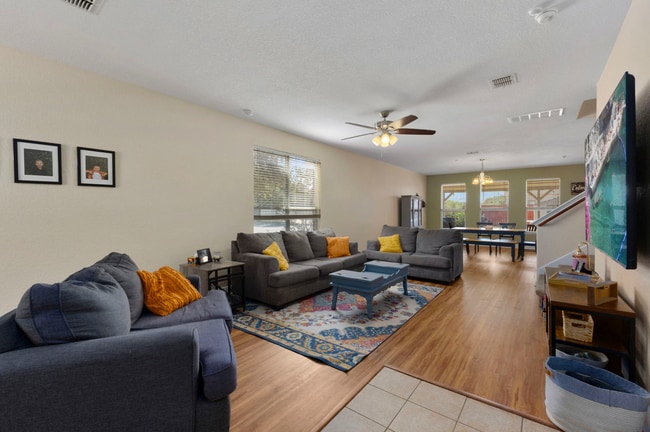Building Photo - 13910 Caprese Hill