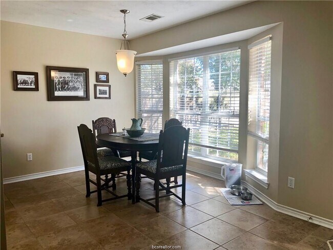 Foto del edificio - 1504 Kernstown Ln