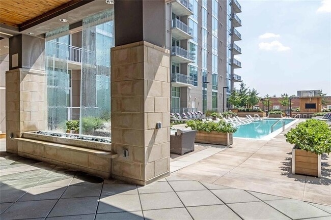 Photo - 205 12th St NE House