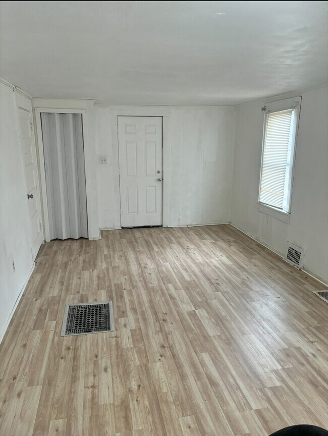 Foto del edificio - 1315 Kohler Ave