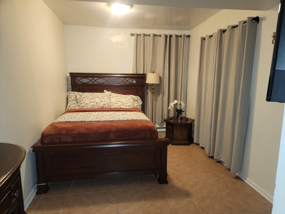 Foto principal - 1212 Berryhill St