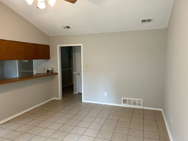 Building Photo - 3835 Carroll Drive Horn Lake, MS 38637