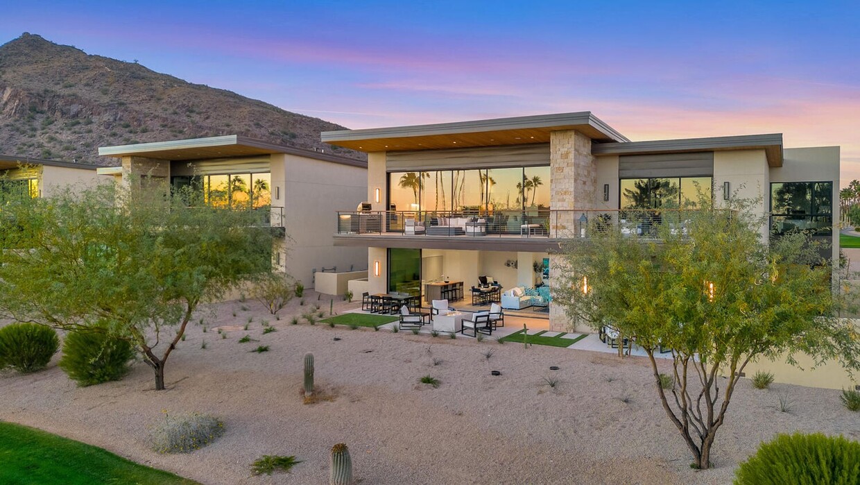 Foto principal - Rates Vary: $14,995 - $27,495