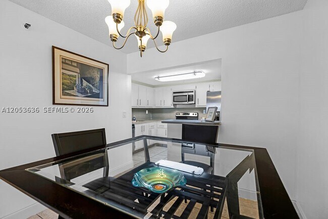 Foto del edificio - 2625 Collins Ave