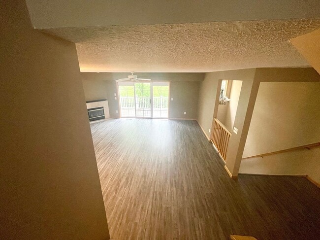 Building Photo - 13924 Glendale Trl
