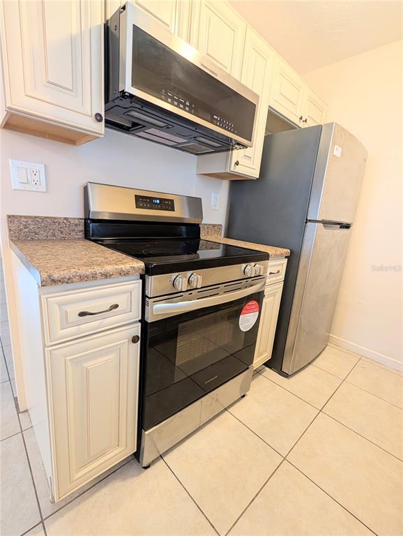 Foto del edificio - 1708 Bayshore Gardens Pkwy