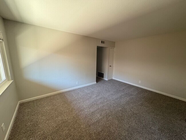 Building Photo - Charming 2-Bedroom Home in Citrus Heights