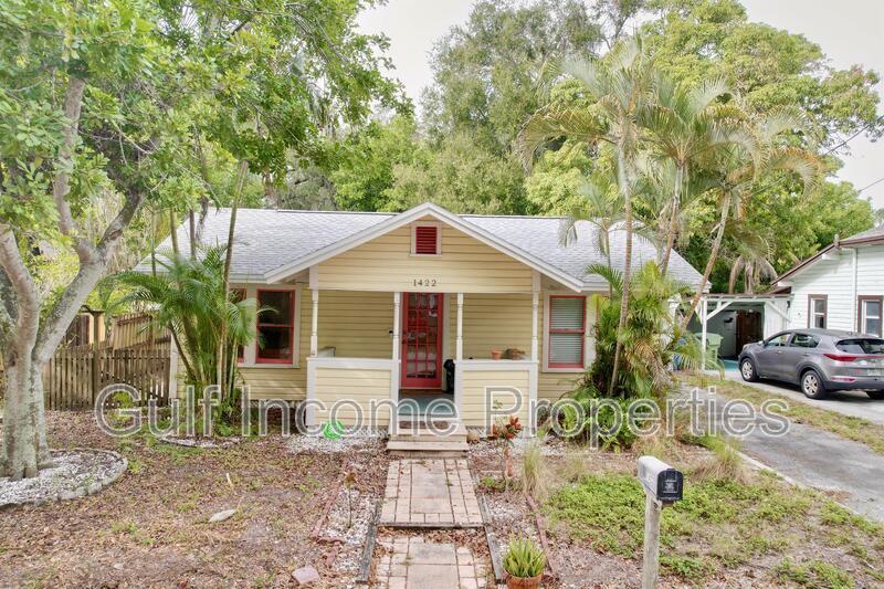 Foto principal - 1422 17th St W