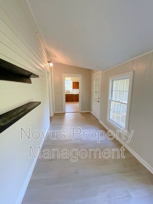 Building Photo - 2566 Pleasant Hill Rd