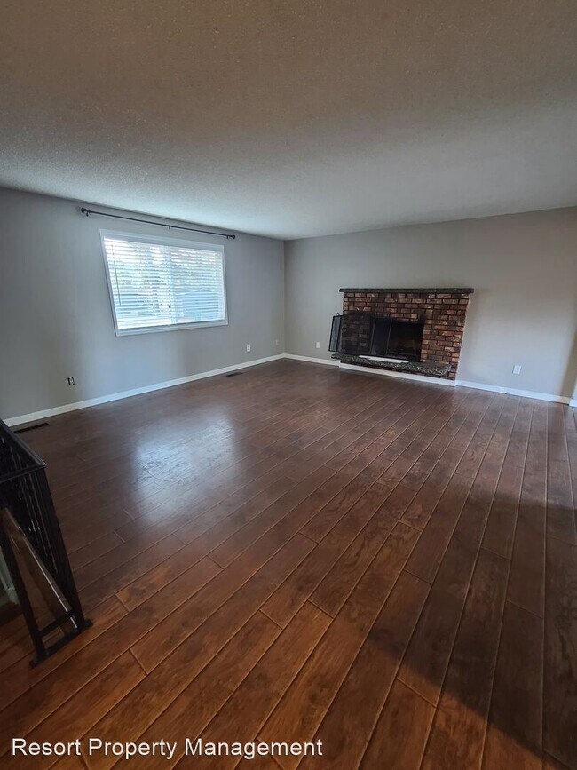 Building Photo - 4 br, 2 bath House - 2890 W Masters Place
