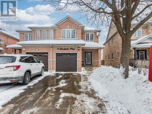 Building Photo - 9 Revelstoke Pl