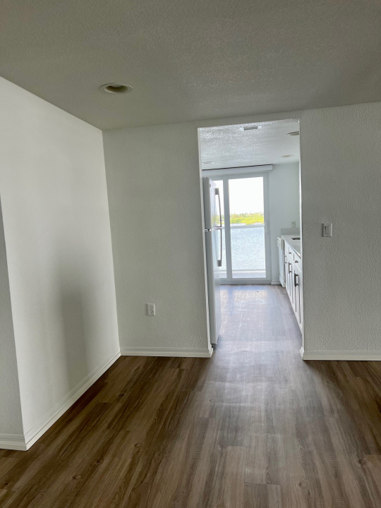 Foto del edificio - 2560 S Ocean Blvd