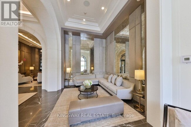 Building Photo - 300 Randall St