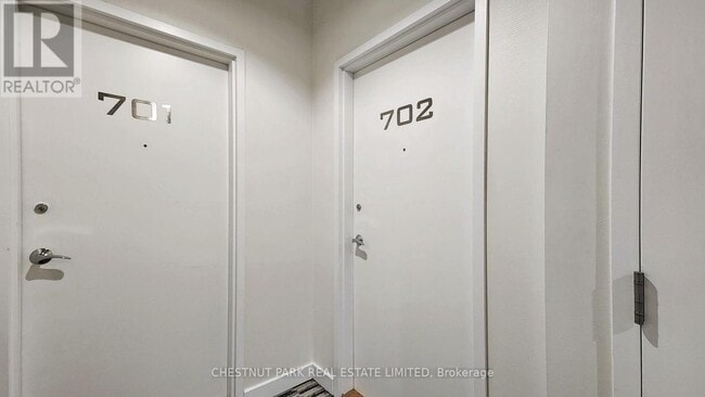 Photo du bâtiment - 127 Queen St E