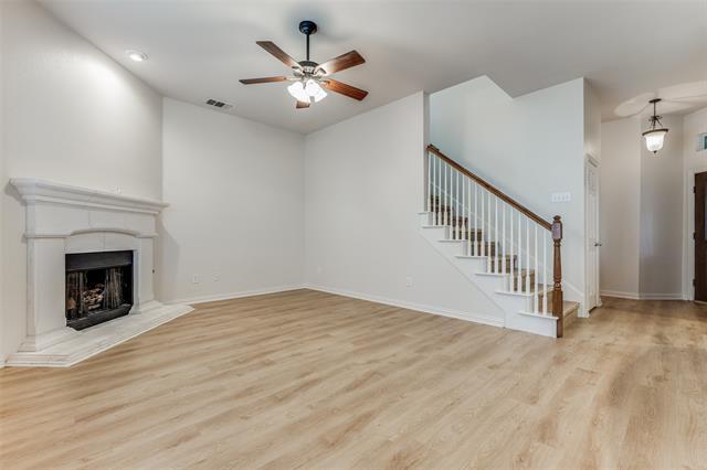 Foto del edificio - 2008 Webb Dr