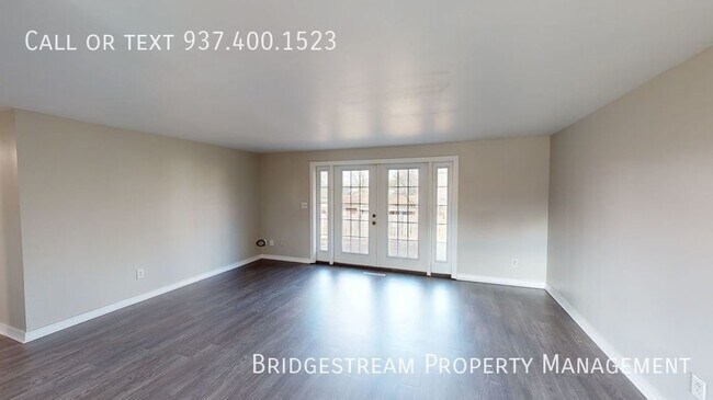 Foto del edificio - Updated 4 bedroom, 2 full bath ranch home ...
