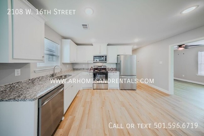 Foto del edificio - 2108 W 16th St