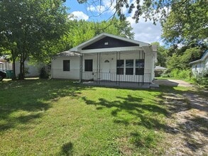 Building Photo - 109 St Leo Dr