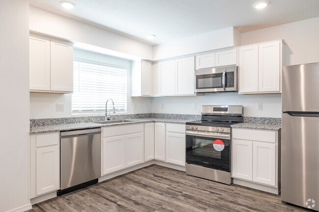 3BR, 2.5BA - 1,689SF - Kitchen - Hayden Farms Townhomes