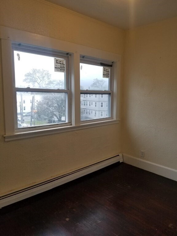 79 Beacon Hill Ave Unit 3, Lynn, MA 01902 Room for Rent in Lynn, MA