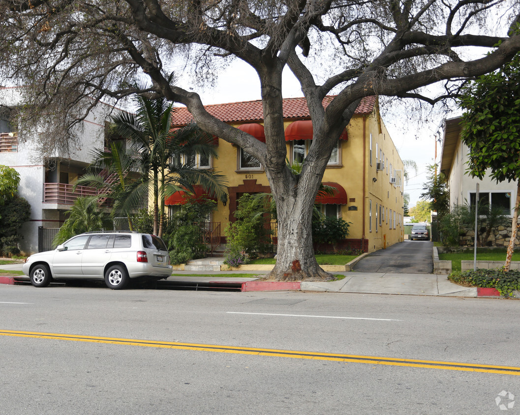 Primary Photo - 501 S Verdugo Rd