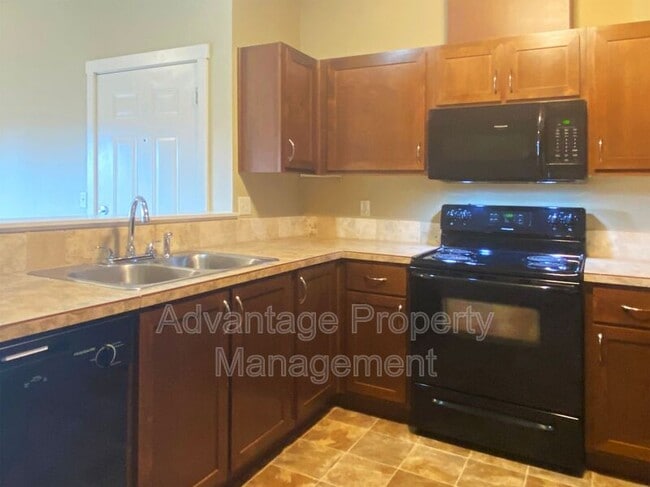 Foto del edificio - 515 N Catron Pl