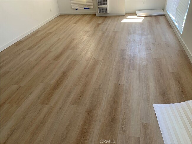Foto del edificio - 1211 W 40th Pl