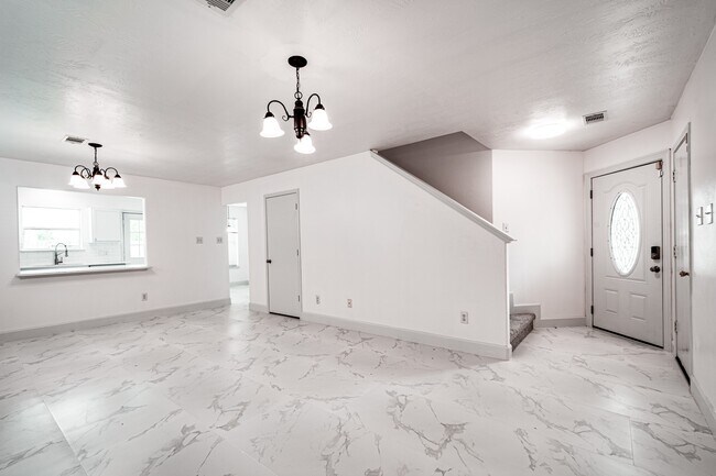 Foto del edificio - 4435 Crossvine Ave
