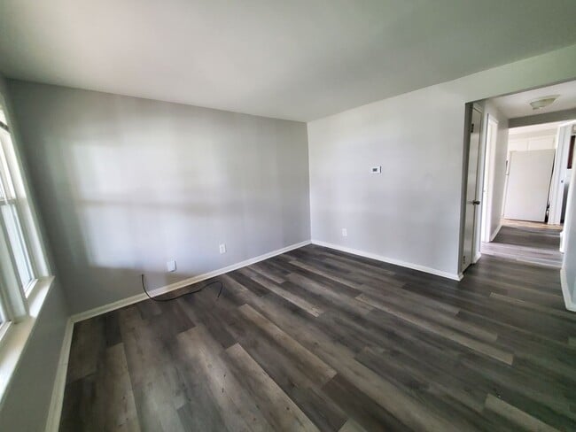 Building Photo - 27509 Bohnhoff St, Roseville