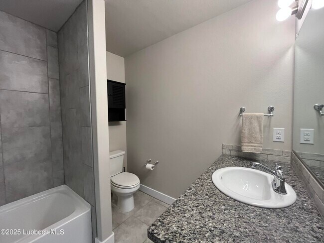Building Photo - 2307 143rd St