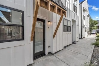 Building Photo - 3219 W 19th Ave