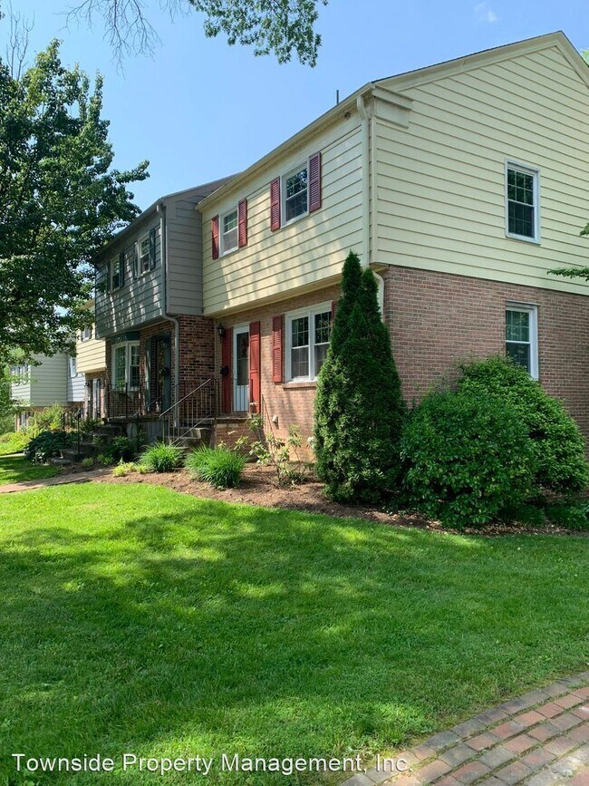 Foto del edificio - 3 br, 2.5 bath House - 112 Camelot Ct.