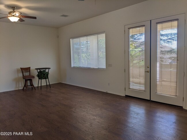 Foto del edificio - 6621 E Brighton Dr