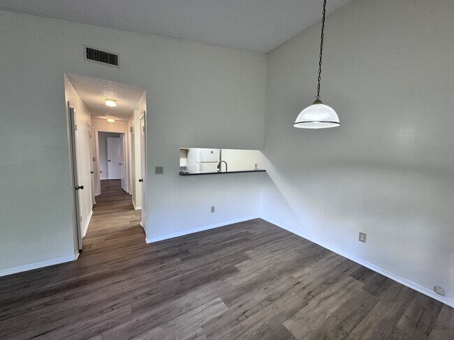 Foto del edificio - 3944 Tumble Wood Trl