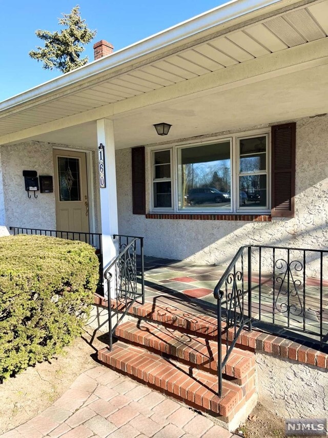 160 N Farview Ave, Paramus, NJ 07652 House Rental in Paramus, NJ