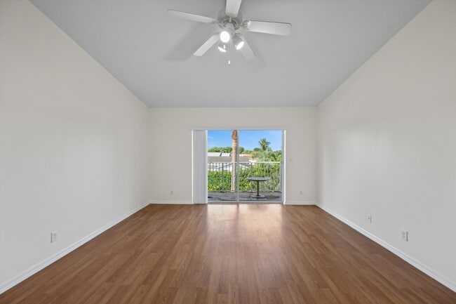 Building Photo - 4534 Oak Terrace Dr