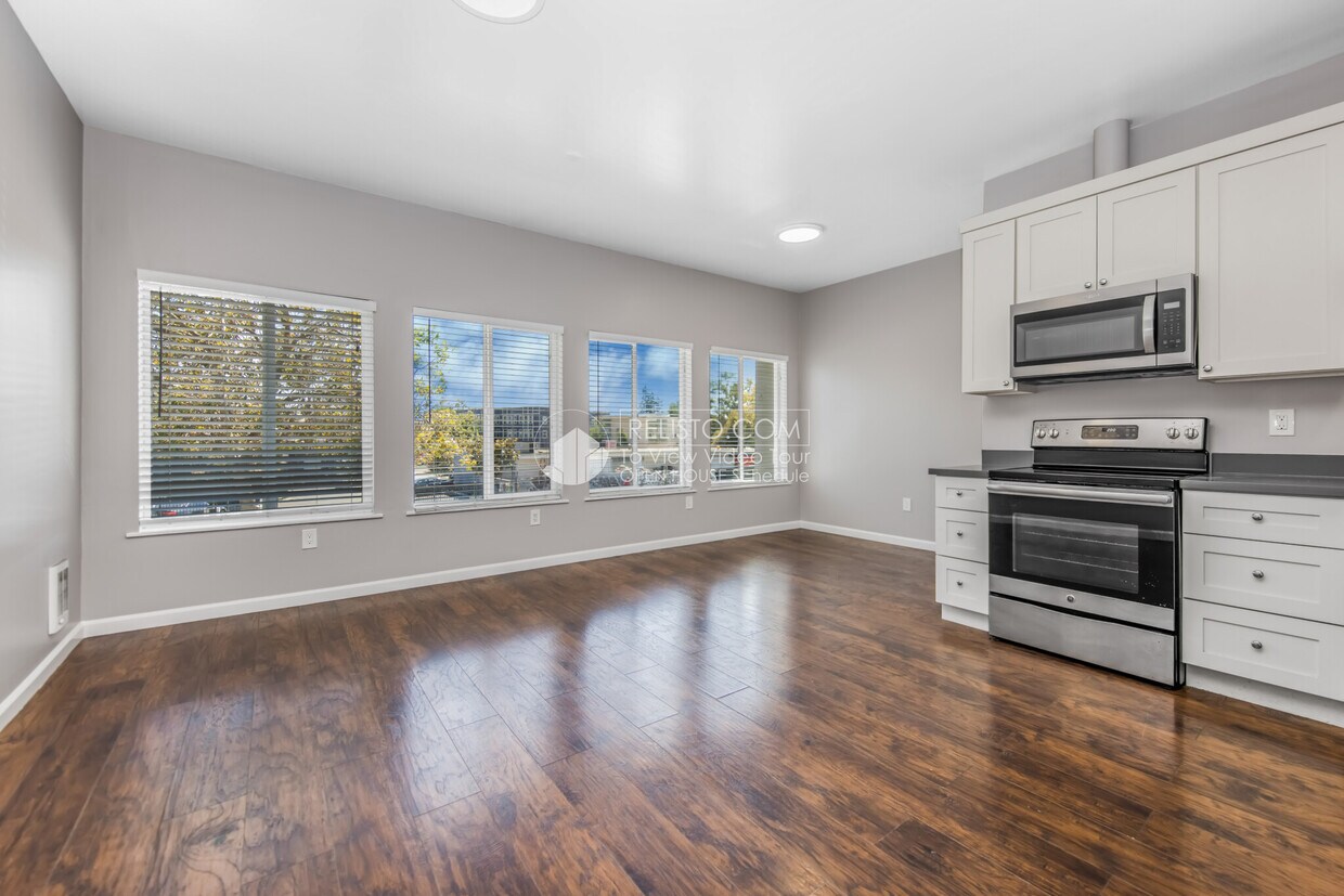 818 27th St Unit A, Oakland, CA 94607 Condo for Rent in Oakland, CA