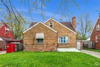 Building Photo - 321 Eggert Rd
