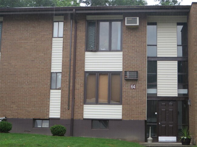 Foto del edificio - 3 3 Hook Rd