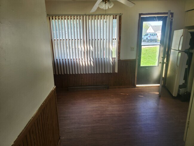 Foto del edificio - 932 Blackstone Ave