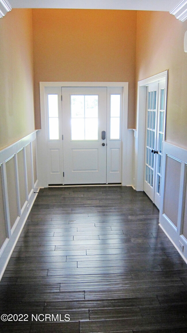 Building Photo - 122 Saltwater Landing Dr